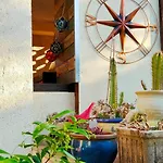 Escale Bord De Апартаменты *