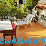 Escale Bord De Апартаменты *